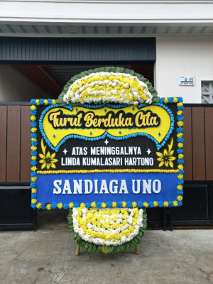 Papan Bunga Duka di Pagaran